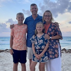 Meet your Posher, Marc